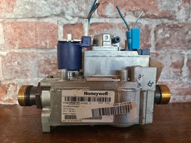 Gasblokken, Honeywell, SIT, SIGMA, div type’s, Doe-het-zelf en Bouw, Verwarming en Radiatoren, Gebruikt, Overige typen, Ophalen of Verzenden