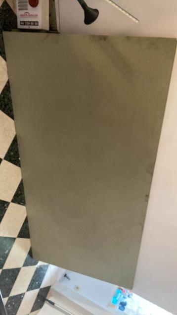 2 Panneaux MDF beschikbaar voor biedingen