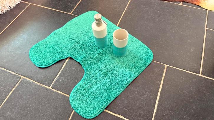 Turqouise badkamerset, Huis en Inrichting, Badkamer | Badtextiel en Accessoires, Nieuw, Ophalen