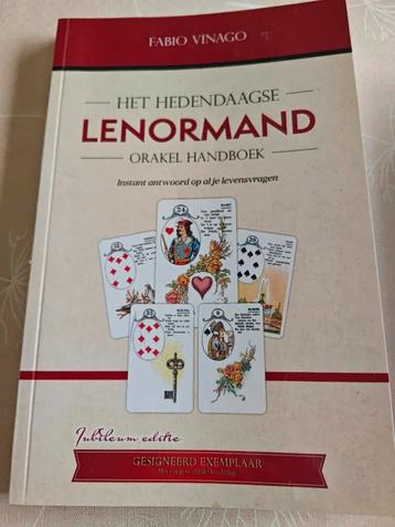 Fabio Vinago - Het Hedendaagse Lenormand Orakel Handboek beschikbaar voor biedingen