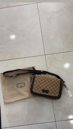 Gucci boekentas, Handtassen en Accessoires, Tassen | Schoudertassen, Ophalen, Nieuw, Beige, Overige merken