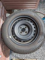 4 Yokohama BluEarth Winter V905 winterbanden + stalen velgen, Auto-onderdelen, Banden en Velgen, Ophalen, Gebruikt, 15 inch, Band(en)