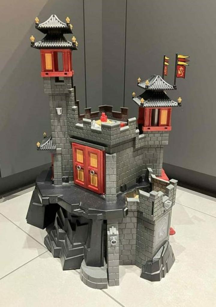 Playmobil Set 5479 Groot Drakenkasteel in Nieuwstaat, Kinderen en Baby's, Speelgoed | Playmobil, Zo goed als nieuw, Complete set