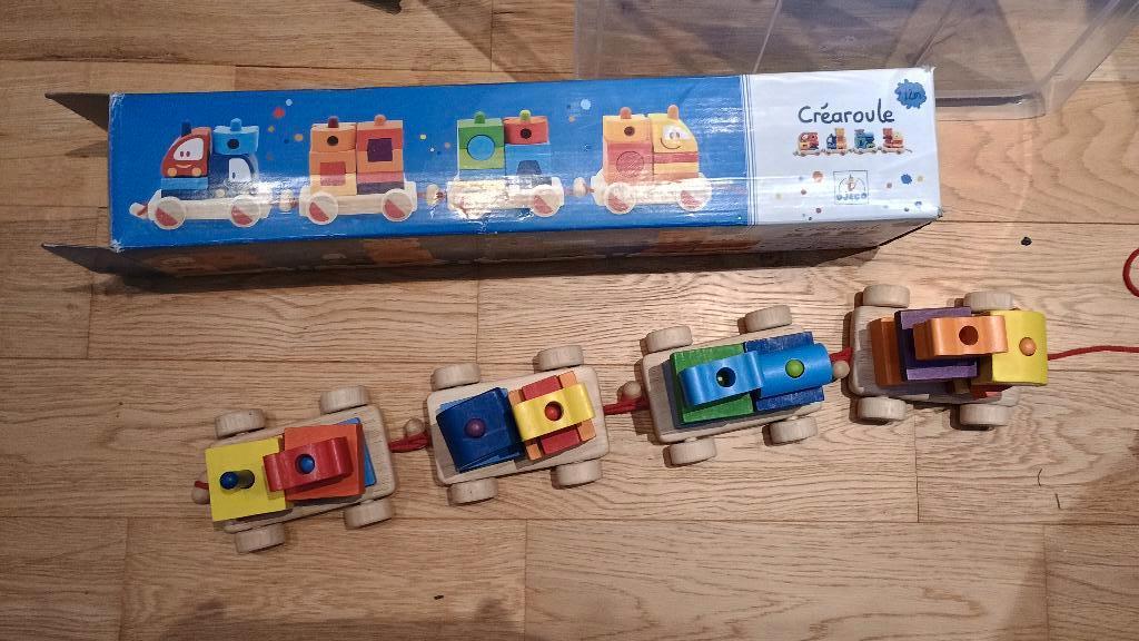 DJECO, train de la ferme, en bois., Enfants & Bébés, Jouets | Jouets en bois, Enlèvement