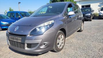 renault scenic 1.6i word GEKEURD AIRCO TREKHAAK PDC GPS 2010 beschikbaar voor biedingen