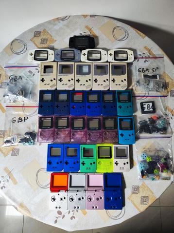 Game Boy onderdelen gesorteerd! beschikbaar voor biedingen