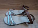 sandales fille dorées - pointure 36, Enlèvement, Utilisé, Fille