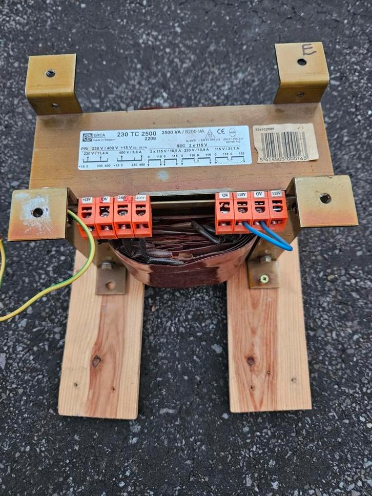 Scheidingstransfo EREA 230 TC 2500, Doe-het-zelf en Bouw, Elektriciteit en Kabels, Zo goed als nieuw, Overige typen, Ophalen