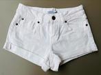 Short en jean blanc Bershka 152 NOUVEAU, Enfants & Bébés, Fille, Bershka, Enlèvement ou Envoi, Pantalon
