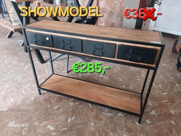 SHOWMODELLEN VERKOOP mangohout beschikbaar voor biedingen