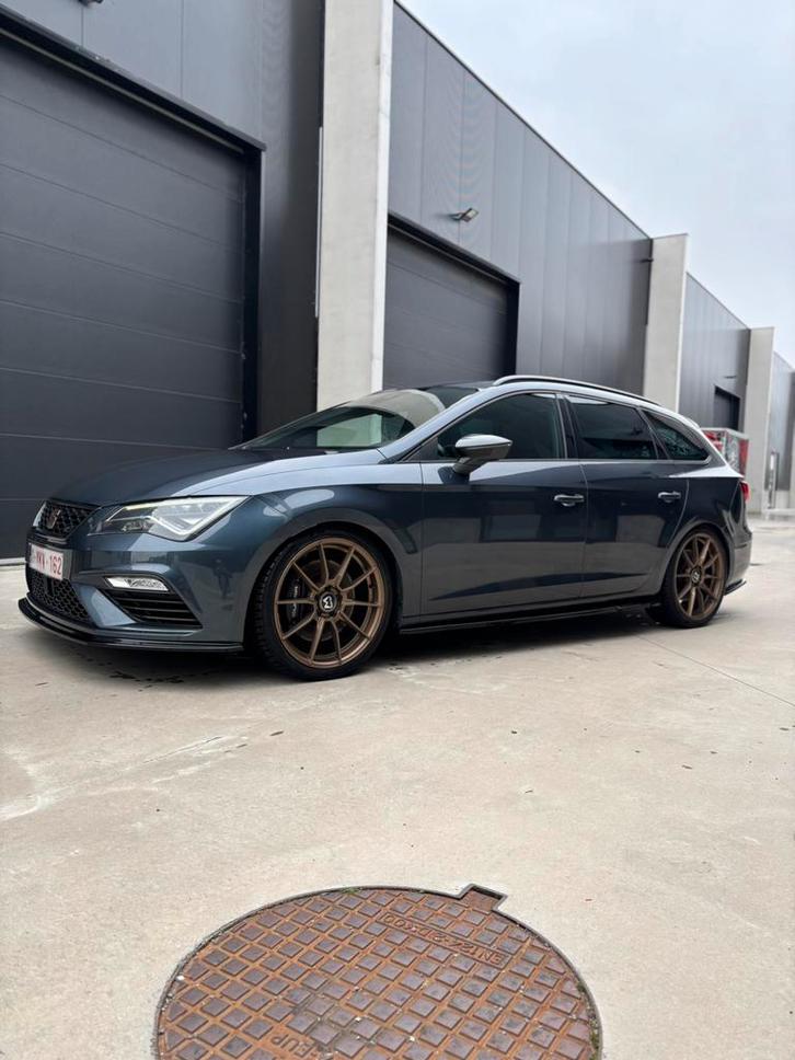 Seat leon cupra st 300, Auto's, Seat, Bedrijf, Leon, ABS, Achteruitrijcamera, Adaptieve lichten, Adaptive Cruise Control, Airbags
