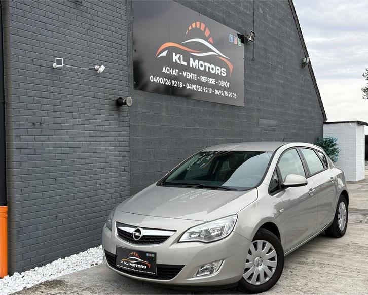 OPEL ASTRA 1.7 CDTI 127 000KM CARPASS 2010 EURO 5, Auto's, Opel, Bedrijf, Astra, Diesel, Euro 5, Stadsauto, 5 deurs, Handgeschakeld