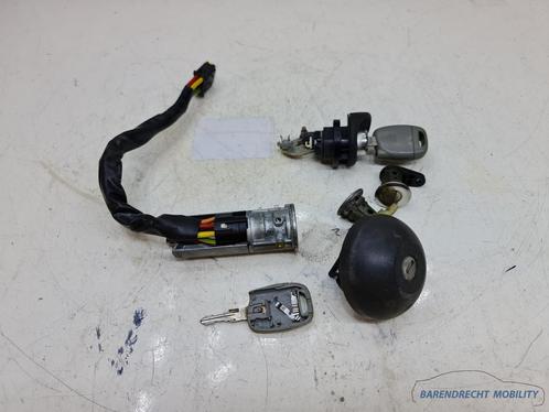 Renault Twingo I PH. 2 3 4 contactslot contact slot sleutels, Auto-onderdelen, Overige Auto-onderdelen, Renault, Gebruikt