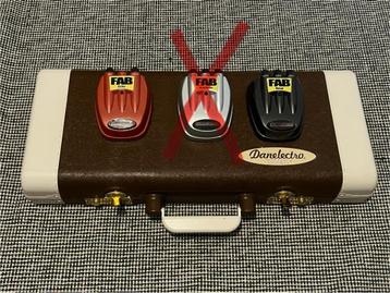 Danelectro Pedal Board and Pedals disponible aux enchères