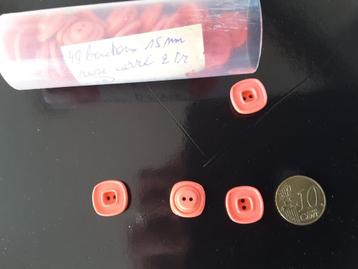 boutons 15 mm orange rose carré 2 trous B15492