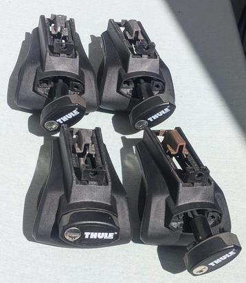 Thule dakdragervoeten open rail, Enlèvement, Utilisé