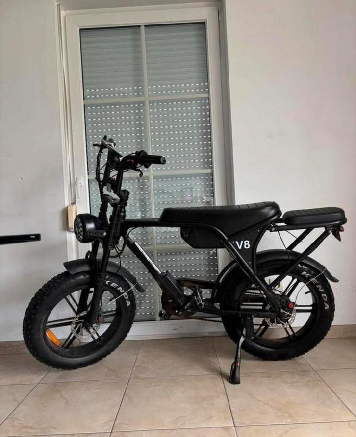 Fatbike v8 3.0 dubbele accu!, Fietsen en Brommers, Elektrische fietsen, Zo goed als nieuw, Overige merken, 50 km per accu of meer