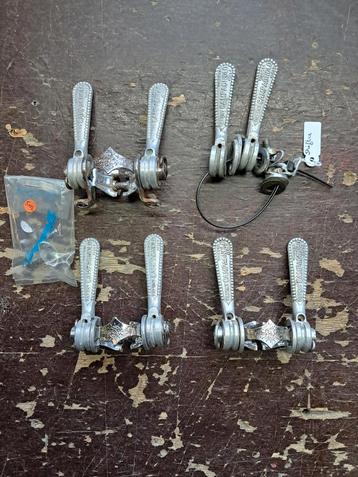 Campagnolo shifters beschikbaar voor biedingen