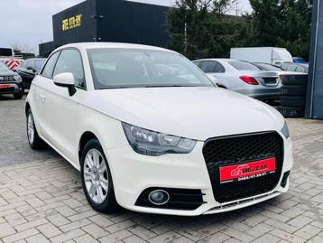 Audi A1 1.2i 2011 136.000km zeer proper 1jaar garantie beschikbaar voor biedingen