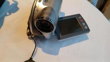 De camcorder camera sony DCR-DVD 105E  beschikbaar voor biedingen