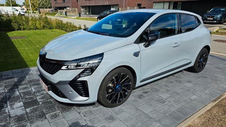 Renault clio Esprit Alpine, Auto's, Renault, Particulier, Te koop, Clio, ABS, Achteruitrijcamera, Adaptieve lichten, Adaptive Cruise Control