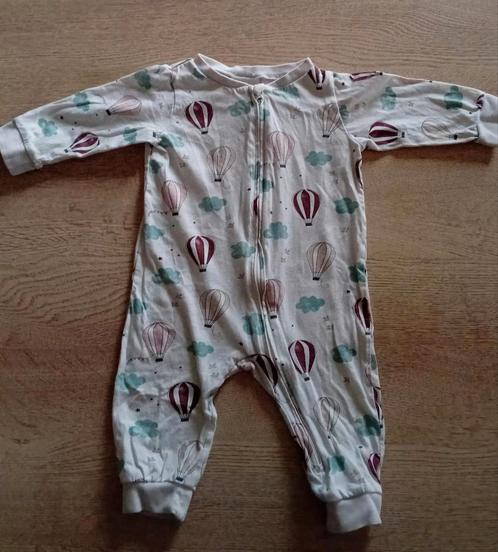 Gemengde pyjama, zacht, maat 6, met ritssluiting, Kinderen en Baby's, Babykleding | Maat 50, Zo goed als nieuw, Jongetje of Meisje