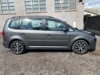 VOLKSWAGEN TOURAN TRENDLINE DIESEL 04/15, Auto's, Particulier, Zilver of Grijs, Te koop, Stadsauto