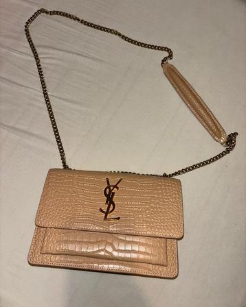Yves saint laurent tas beschikbaar voor biedingen