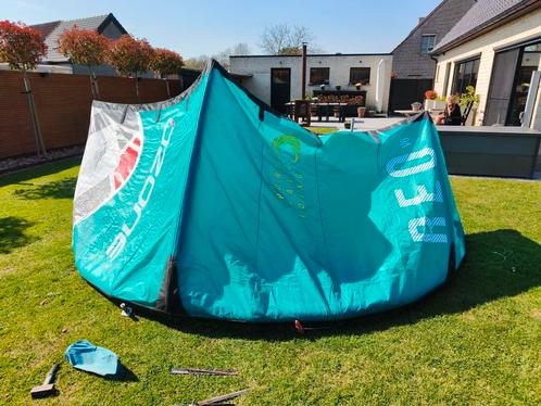 Ozone Reo V6 9m, Watersport en Boten, Kitesurfen, Ophalen