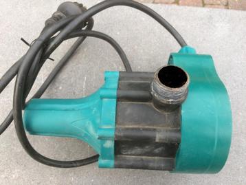 Pressoir LEO PS-04A, 230 volts, 1,1 kW., Enlèvement, Utilisé, Électrique, Pompe d'irrigation
