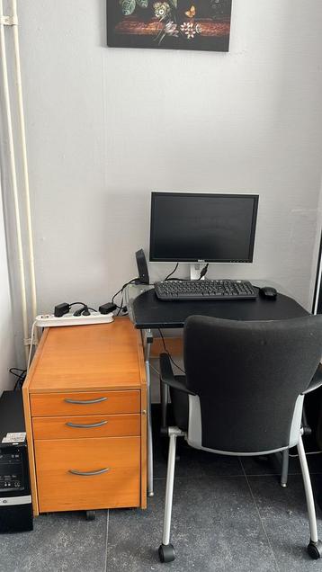 Set de bureau avec ordinateur, Enlèvement, Utilisé, Bureau
