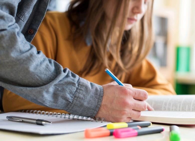 Ondersteuning van de basisschool/middelbare school thuis, Vacatures, Vacatures | Thuiswerk, Vanaf 10 jaar, Overige vormen