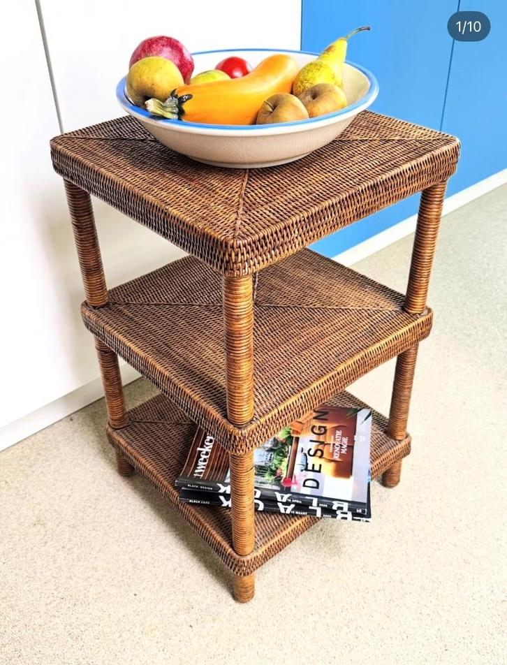 Rattan plantentafel bijzettafel in Birma riet, Huis en Inrichting, Tafels | Kaptafels, Ophalen
