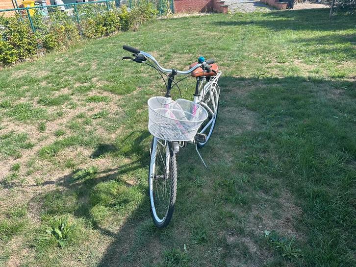 Leuke stadsfiets, Fietsen en Brommers, Fietsen | Dames | Damesfietsen, Gebruikt, Overige merken, Versnellingen, 50 tot 53 cm, Ophalen