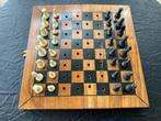 Oud reis schaakspel hout, Reisspel, Ophalen