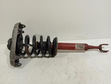 VEERPOOT LINKS VOOR Audi A4 Avant (B7) (8E0413031CN) beschikbaar voor biedingen