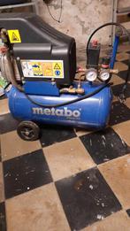 Compresseur metabo 24 litres 8 bar vendu avec accessoires, Bricolage & Construction, Compresseurs, Enlèvement