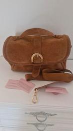 Sac coccinelle en bonne état, Handtassen en Accessoires, Beautycases