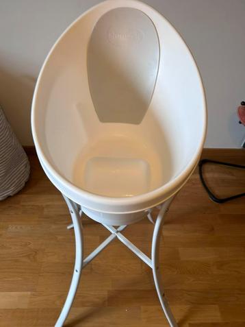 Babybadje Shnuggle + staander beschikbaar voor biedingen