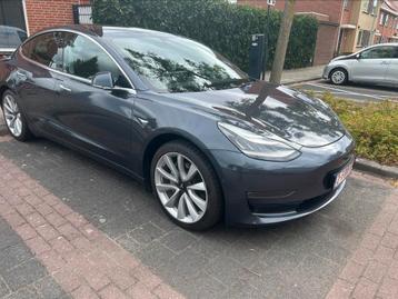 Tesla Model 3 Performance Carbon Track Pack Edition beschikbaar voor biedingen