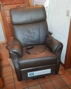 Premium lederen elektrische fauteuil, Leer, Zo goed als nieuw, Ophalen