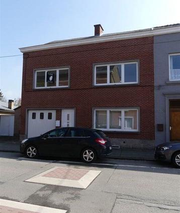 Maison à louer à Auvelais, 3 chambres beschikbaar voor biedingen