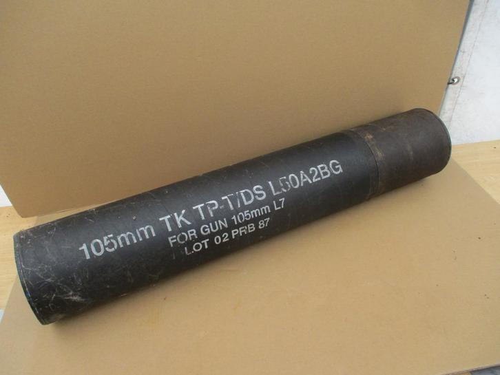 Granaatkoker , luchtmortier ,gun koker , leger , WW 105mm, Collections, Objets militaires | Général, Armée de terre, Enlèvement