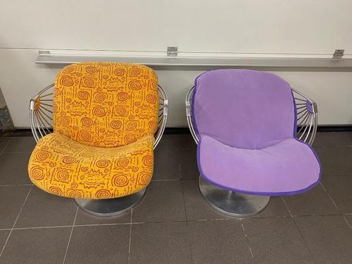 Atomic Ball chairs by Rudi Verelst, Huis en Inrichting, Fauteuils, Gebruikt, Metaal, 50 tot 75 cm, Minder dan 75 cm, Ophalen