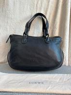 Loewe Sangria zwarte leren tas, Handtassen en Accessoires, Tassen | Damestassen, Ophalen of Verzenden, Gebruikt, Zwart, Schoudertasje