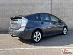 Toyota Prius 1.8 Dynamic | Climate | Cruise | Navi | Camera, Auto's, Toyota, Automaat, Bedrijf, Berline, Hybride Elektrisch/Benzine