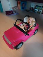 Barbie met jeep, Enfants & Bébés, Jouets | Poupées, Utilisé, Enlèvement ou Envoi, Barbie