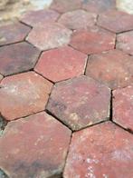 Lot antieke zeskantige terracotta tegels, Antiek en Kunst, Antiek | Wandborden en Tegels, Ophalen