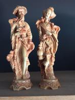 Personnages asiatiques,   couple, sculptures, statues, Antiquités & Art, Art | Sculptures & Bois, Enlèvement ou Envoi