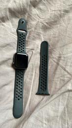 Apple Watch Nike SE 2021 - 40mm - Spacegrijs, Étanche, Gris, IOS, Comme neuf